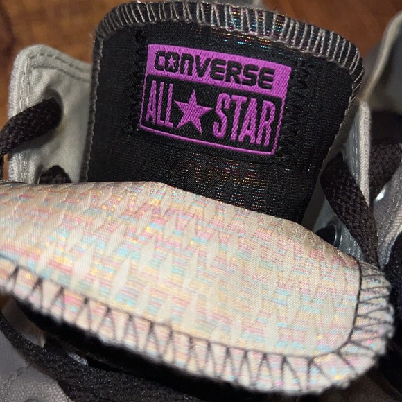 Converse - Picture 2 of 9